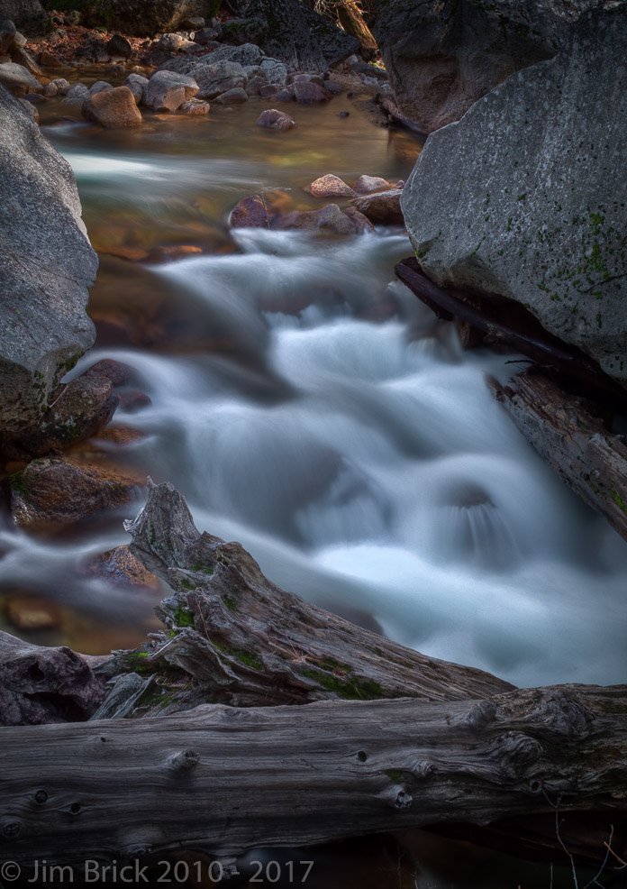 Canon 1Ds Mark III, TS-E 45mm f/2.8L, 8 sec @ f/14, Scheimpflug used.